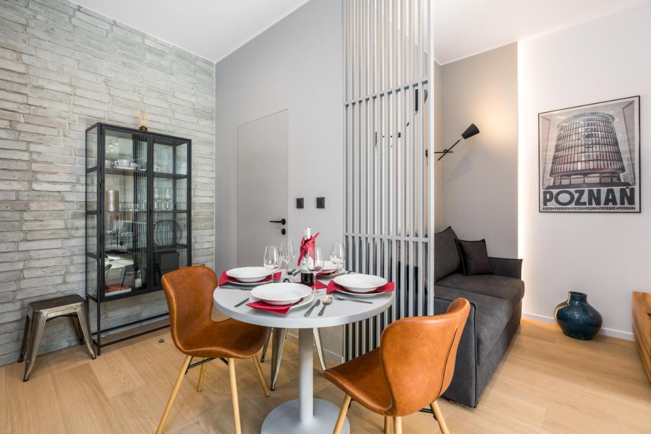 Central Apartments Garbary By Noclegi Renters Posen Exterior foto