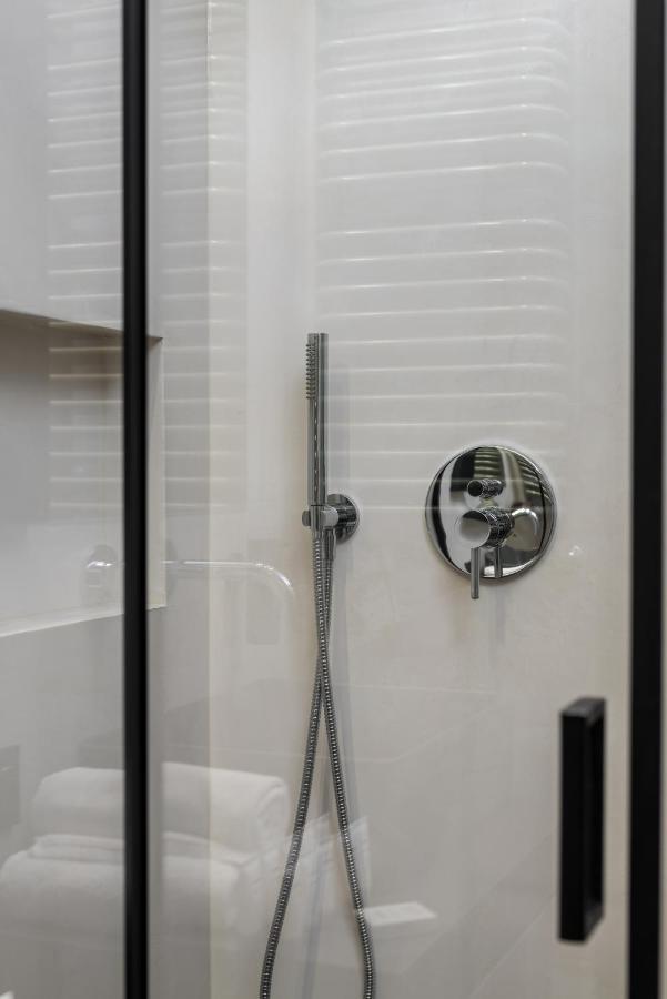 Central Apartments Garbary By Noclegi Renters Posen Exterior foto
