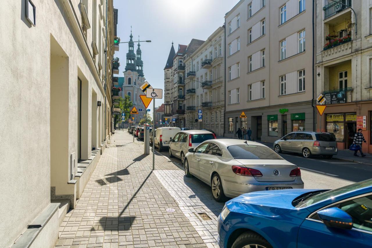Central Apartments Garbary By Noclegi Renters Posen Exterior foto