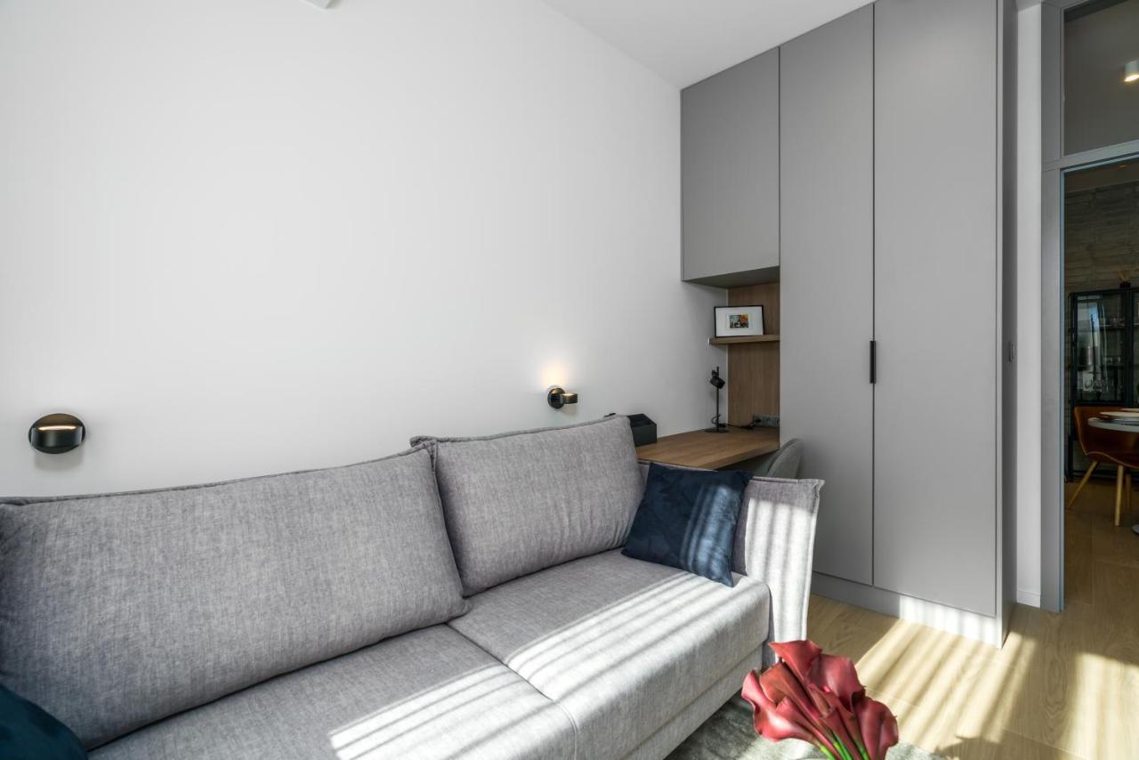 Central Apartments Garbary By Noclegi Renters Posen Exterior foto